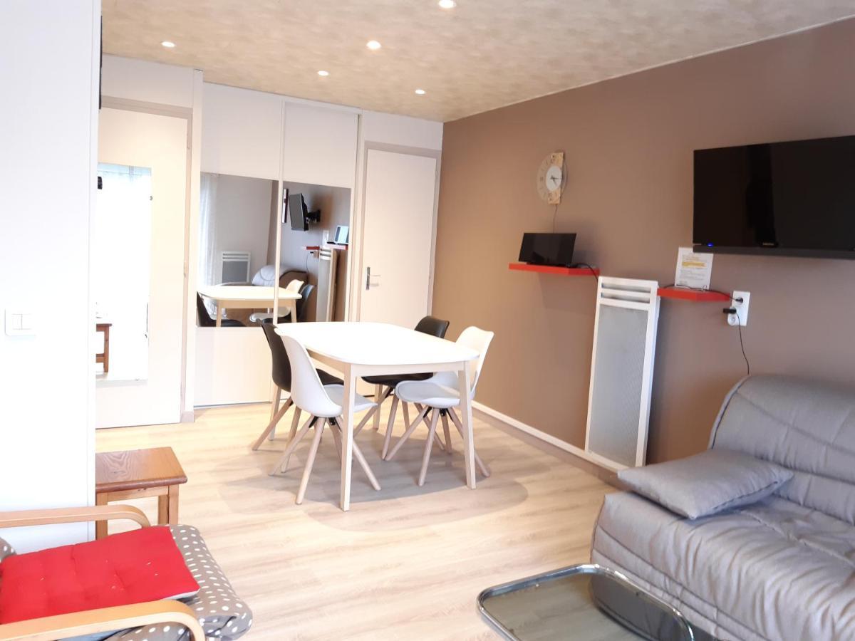 Charmant T2 rénové RDC Résidence quartier pavillonnaire Argelès-Gazost Esterno foto