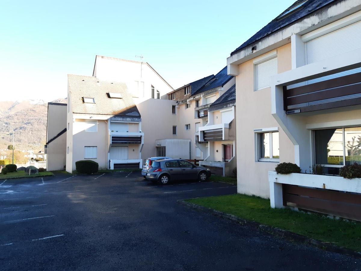 Charmant T2 rénové RDC Résidence quartier pavillonnaire Argelès-Gazost Esterno foto